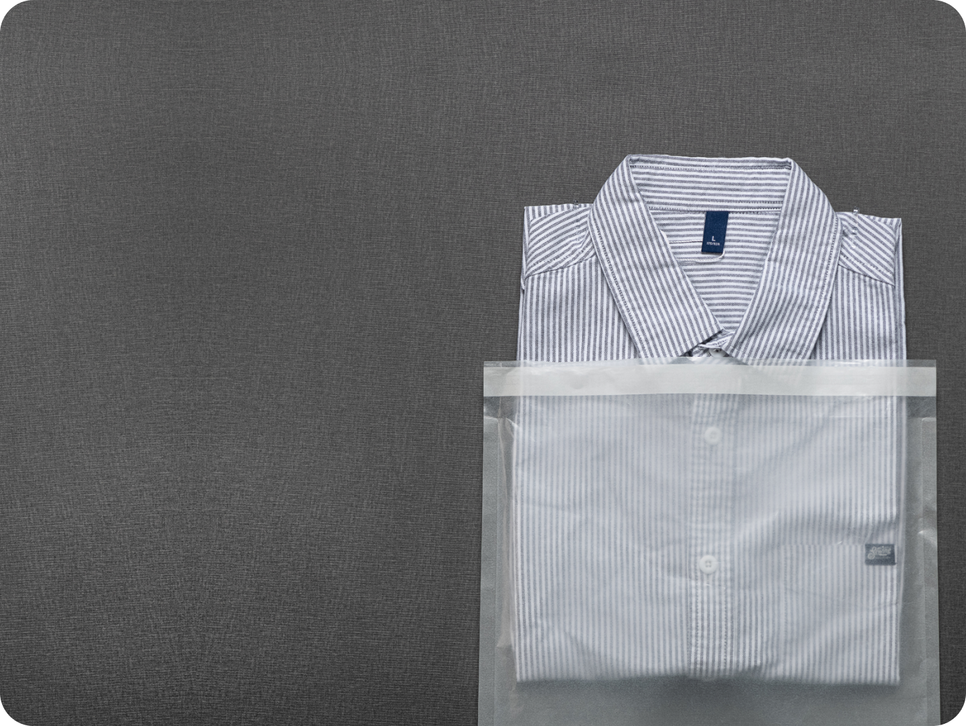 Sustainable glassine paper bag for clothing